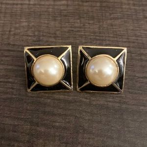Vintage gold earrings